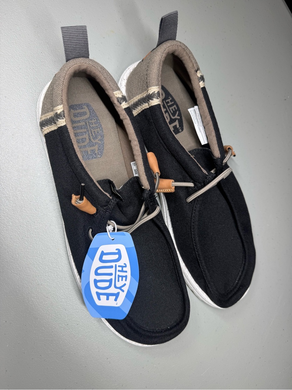 Hey Dude Wally summer linen